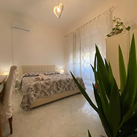 Konukevi Passa Parola Olbia